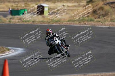 media/Apr-19-2025-AHRMA (Sat) [[3d98ca3309]]/Race/Group 8/Turn 4/